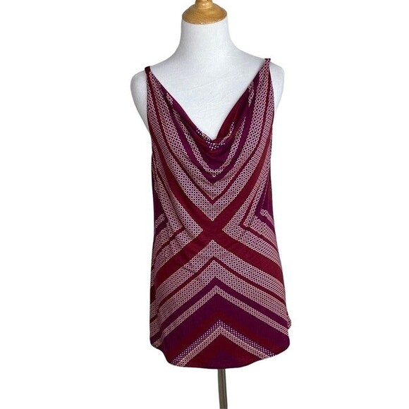 CABI Style #3084 Maroon Geometric Printed Drape Neck Tank Top Sz Small - Picture 1 of 7